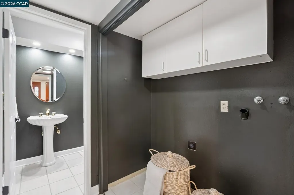 1560 Pyrenees Place Walnut Creek CA 94598
