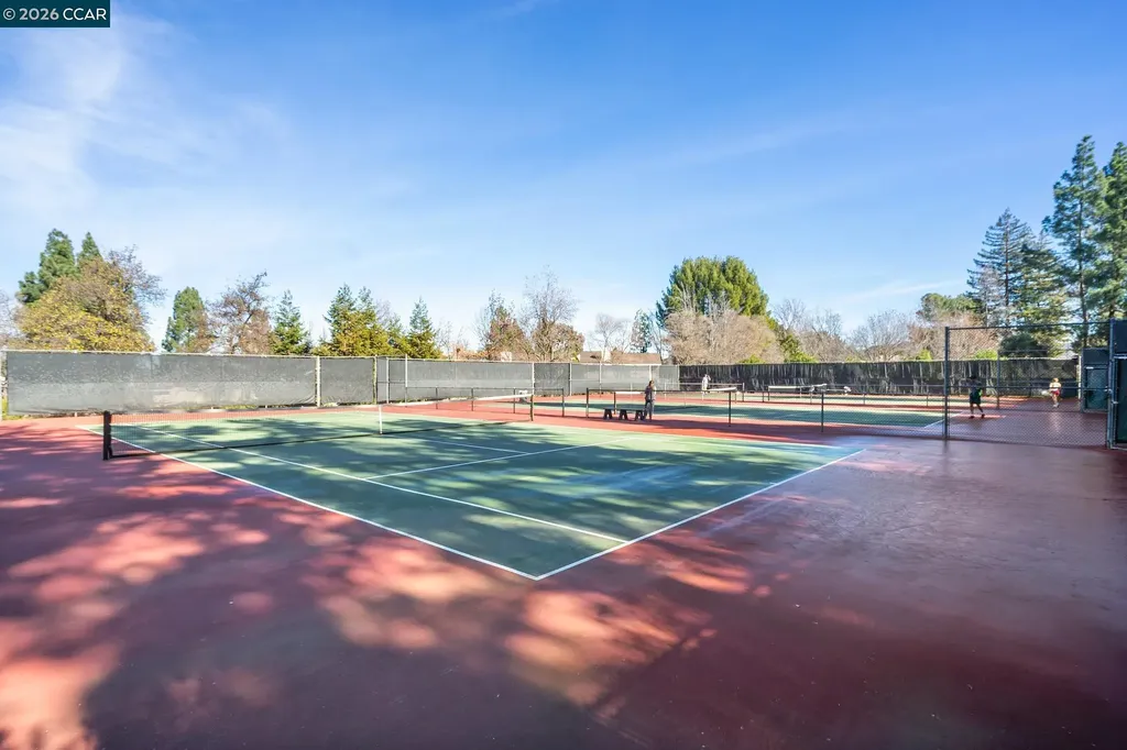 1560 Pyrenees Place Walnut Creek CA 94598