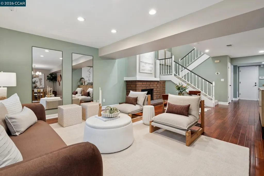 1560 Pyrenees Place Walnut Creek CA 94598