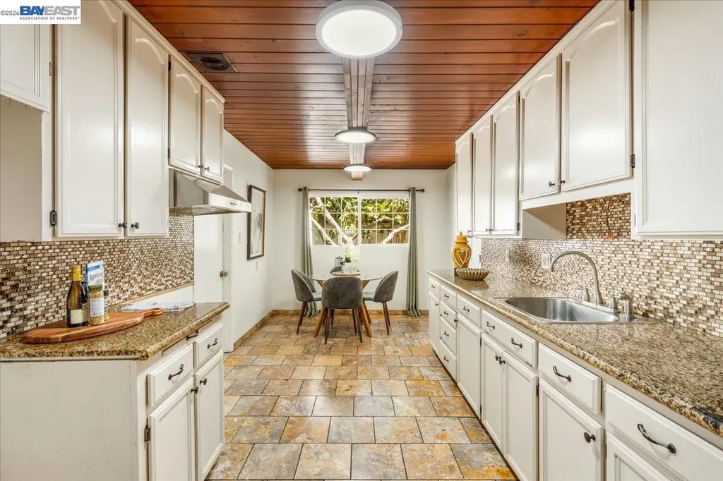 1006 Lake Street San Pablo CA 94806