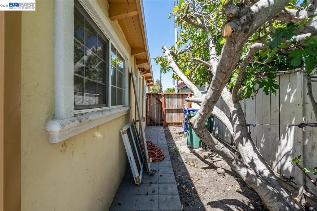 1006 Lake Street San Pablo CA 94806