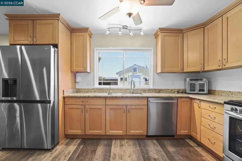 2124 Impala Court Pittsburg CA 94565