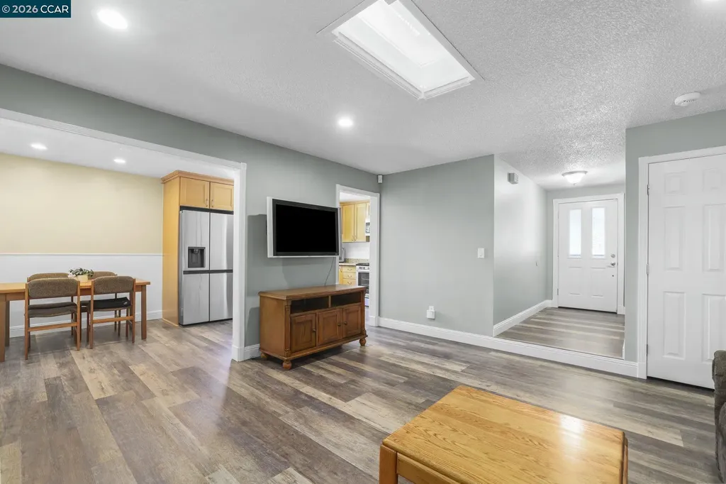 2124 Impala Court Pittsburg CA 94565