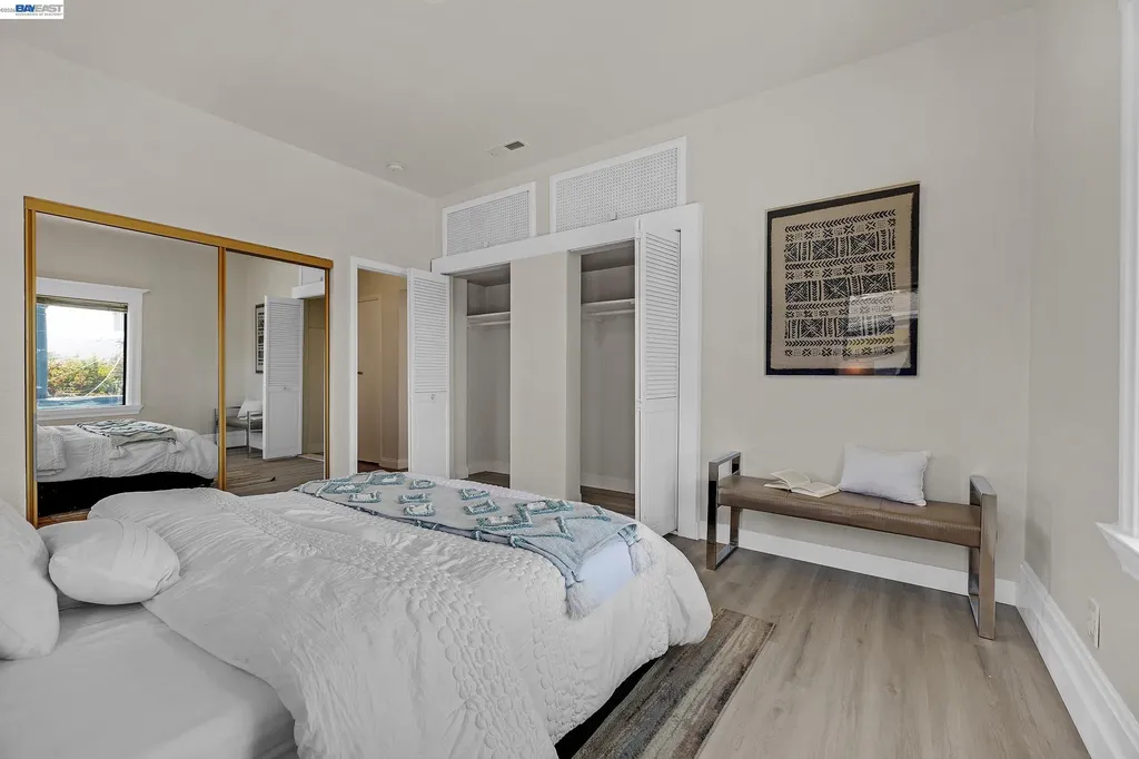 3725 Linwood Avenue Oakland CA 94602