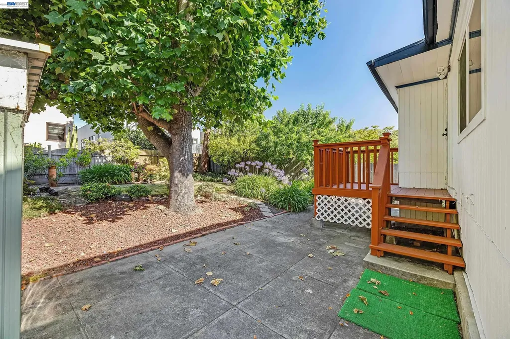 3725 Linwood Avenue Oakland CA 94602