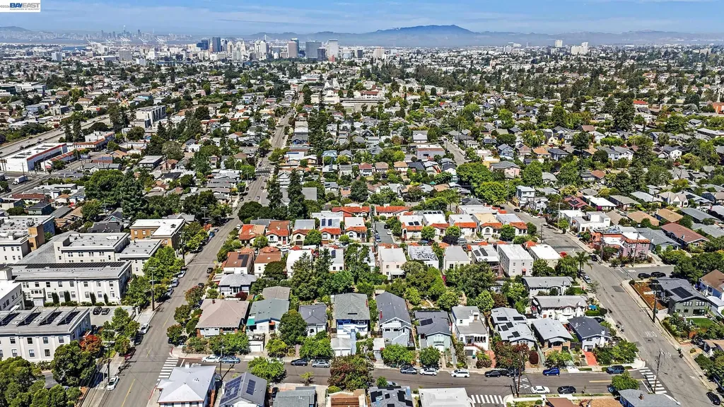 3725 Linwood Avenue Oakland CA 94602