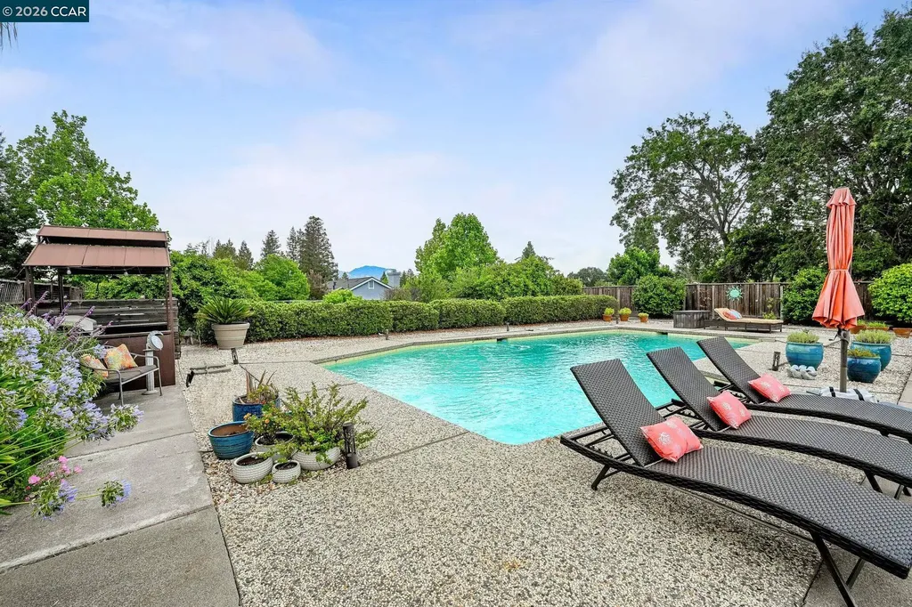 341 Twinview Drive Pleasant Hill CA 94523
