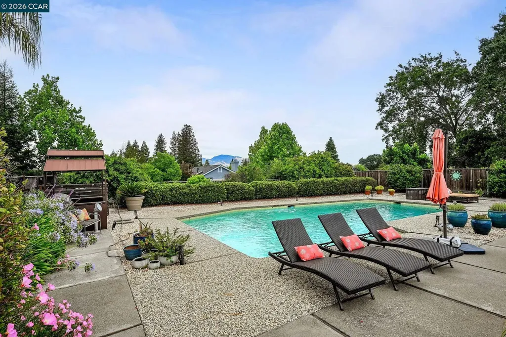 341 Twinview Drive Pleasant Hill CA 94523