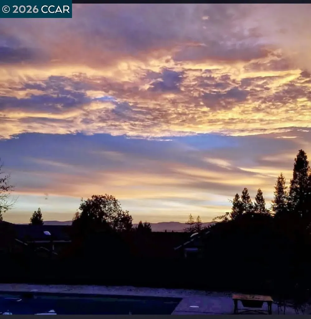 341 Twinview Drive Pleasant Hill CA 94523
