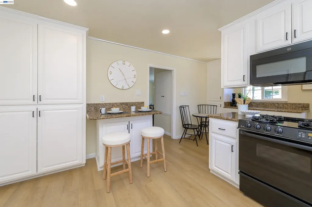1576 4th Street Livermore CA 94550