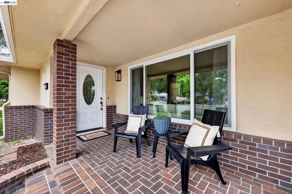 1576 4th Street Livermore CA 94550