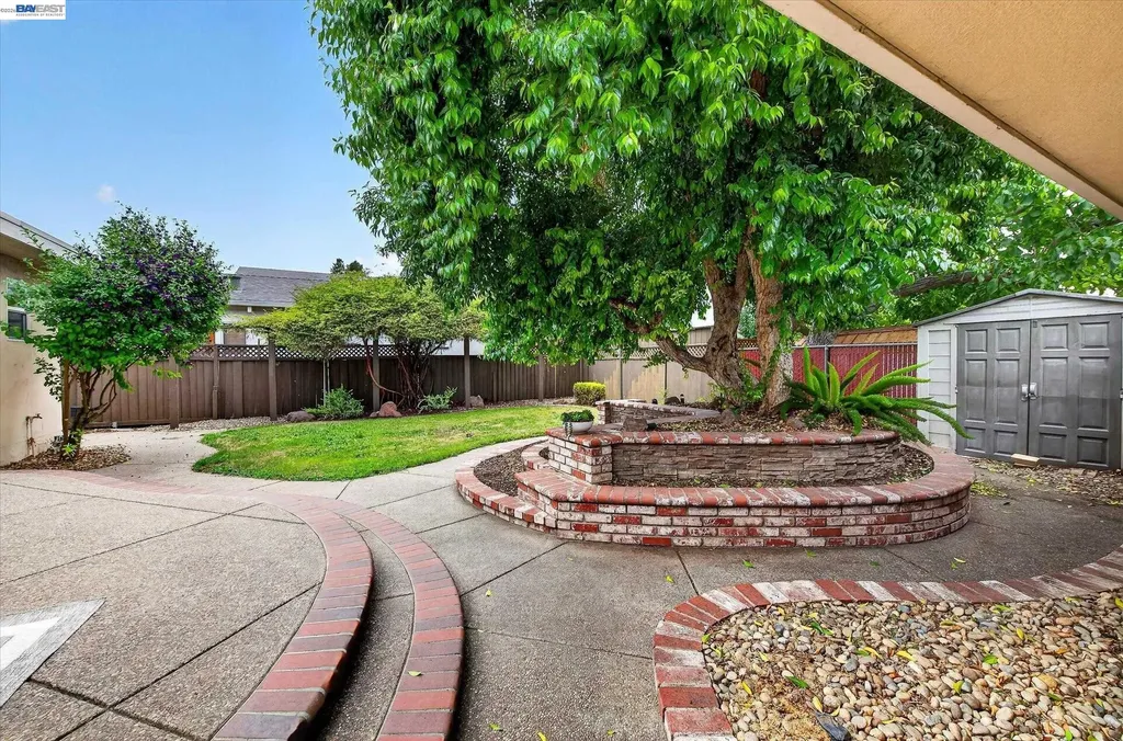 1576 4th Street Livermore CA 94550