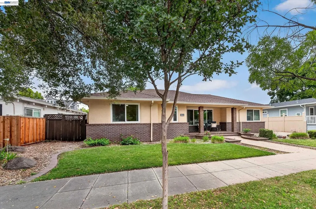 1576 4th Street Livermore CA 94550
