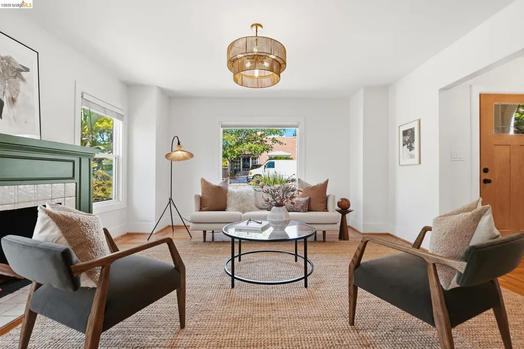 3142 Maxwell Avenue Oakland CA 94619
