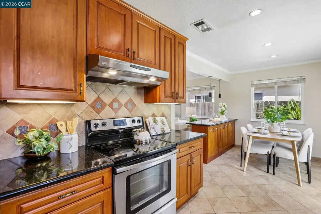 36436 Reina Place Newark CA 94560
