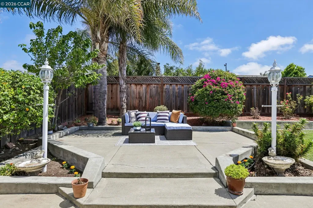 36436 Reina Place Newark CA 94560