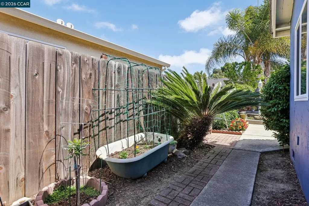 36436 Reina Place Newark CA 94560