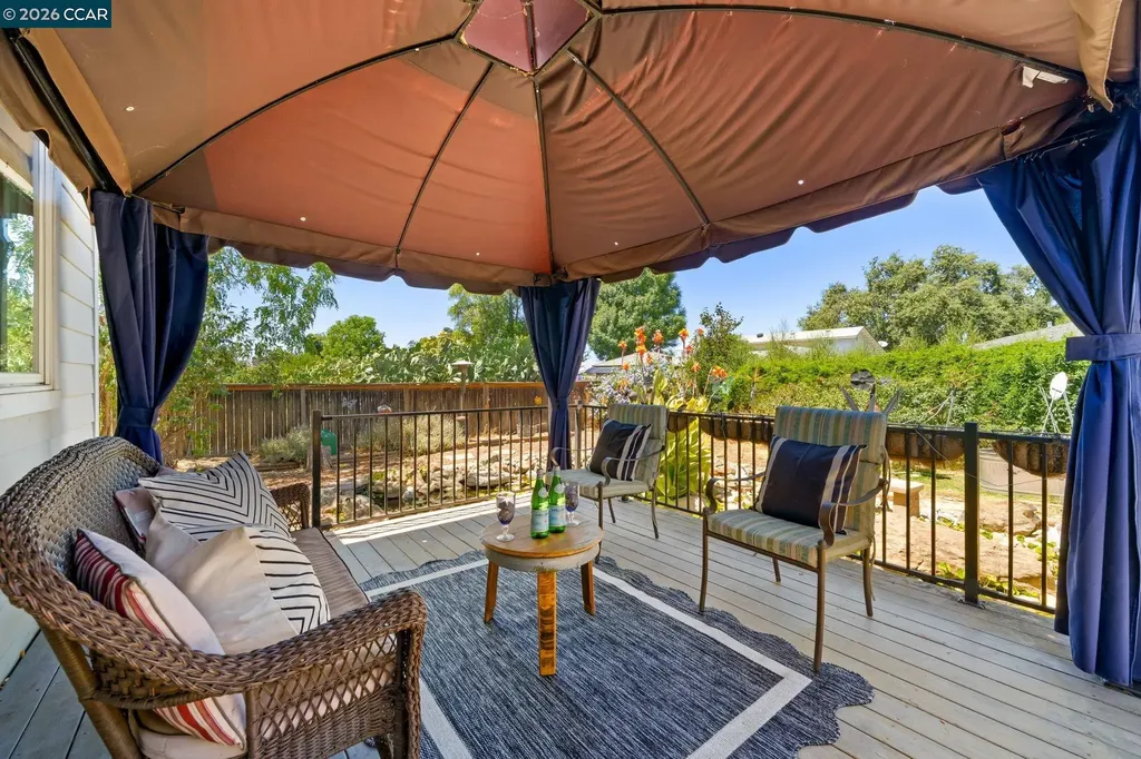 1361 La Vista Avenue Concord CA 94521