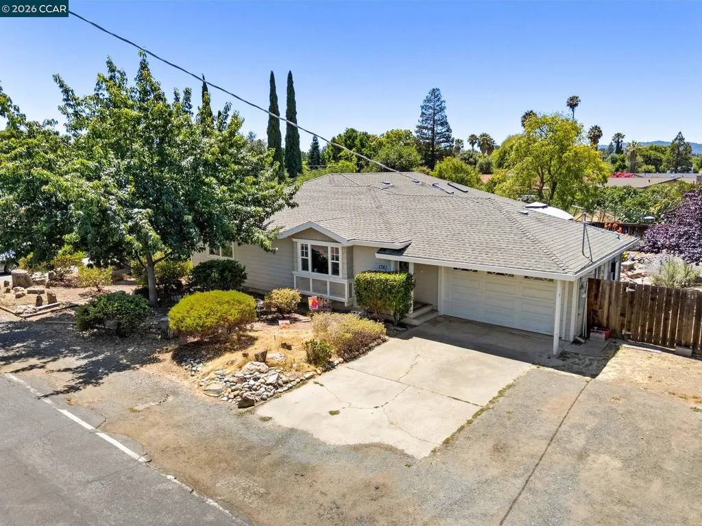 1361 La Vista Avenue Concord CA 94521