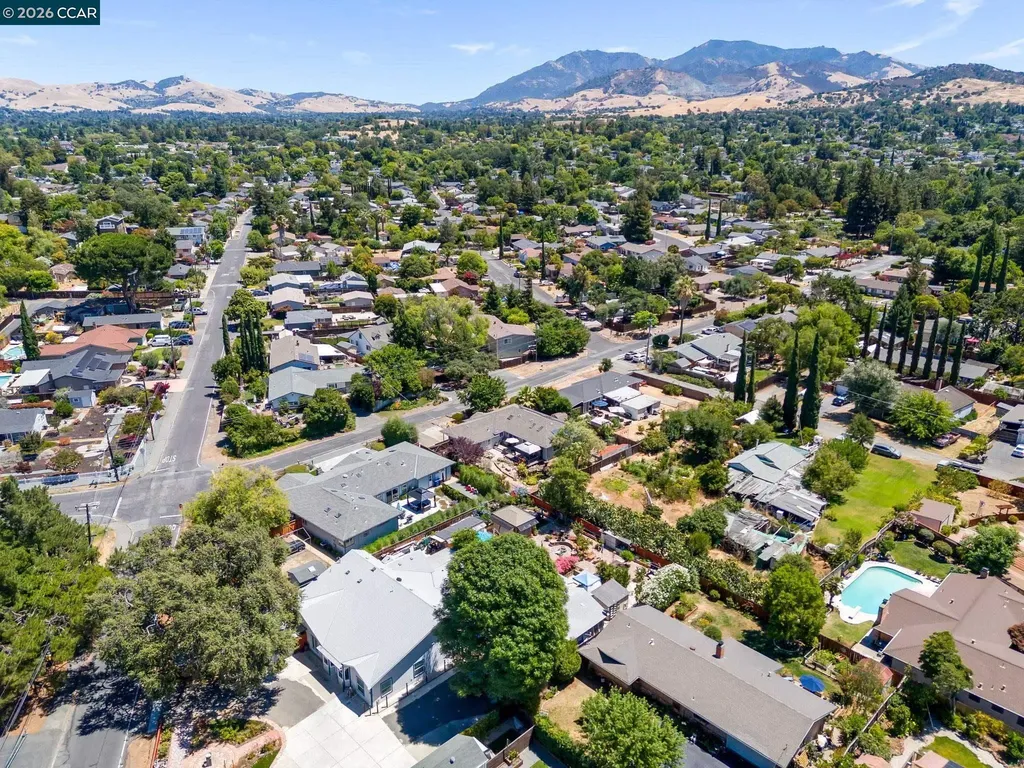 1361 La Vista Avenue Concord CA 94521