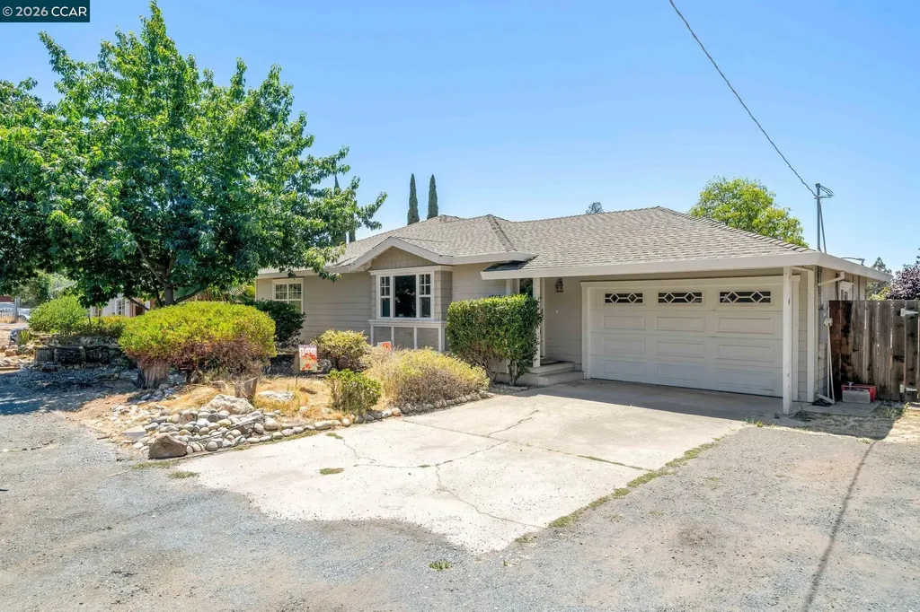 1361 La Vista Avenue Concord CA 94521