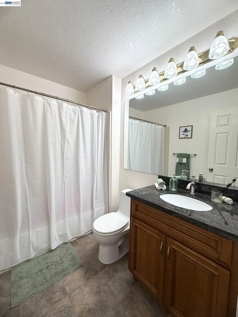 11651 Rolling Hills Place Dublin CA 94568