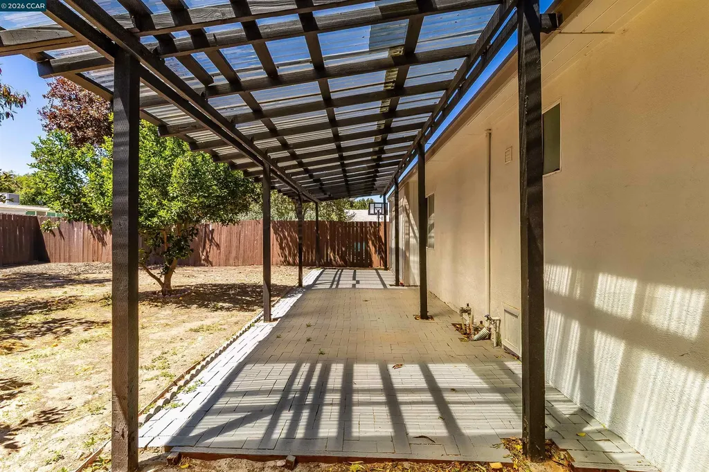 61 Inlet Drive Bay Point CA 94565
