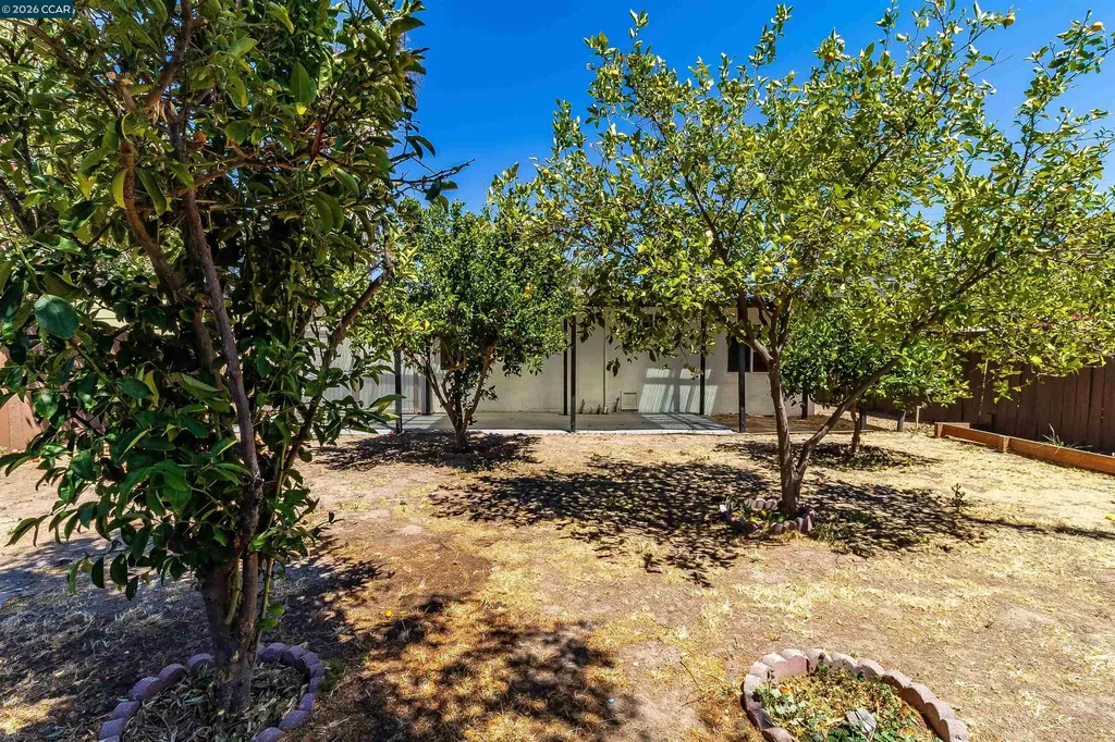 61 Inlet Drive Bay Point CA 94565