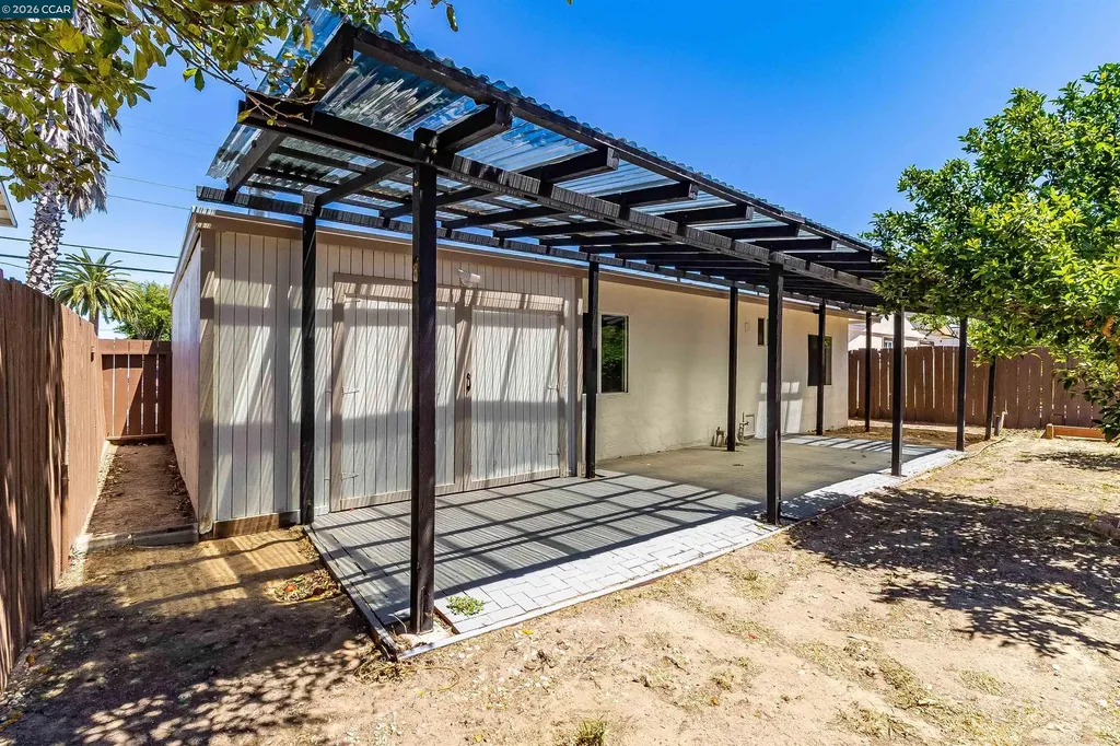 61 Inlet Drive Bay Point CA 94565
