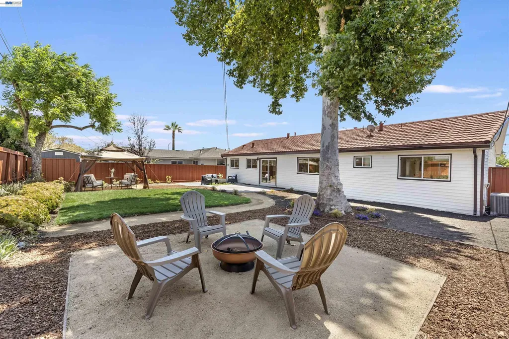 7832 Gardella Drive Dublin CA 94568