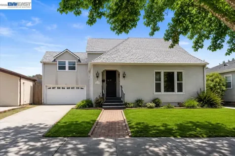 20940 Montgomery Avenue Hayward CA 94541