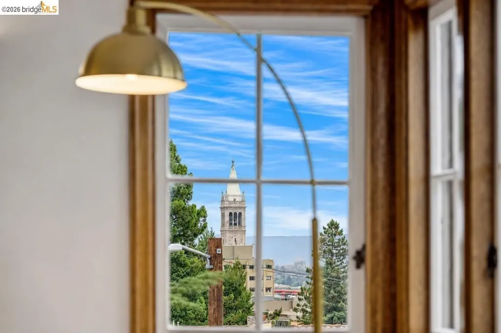 1635 Le Roy Avenue Berkeley CA 94709