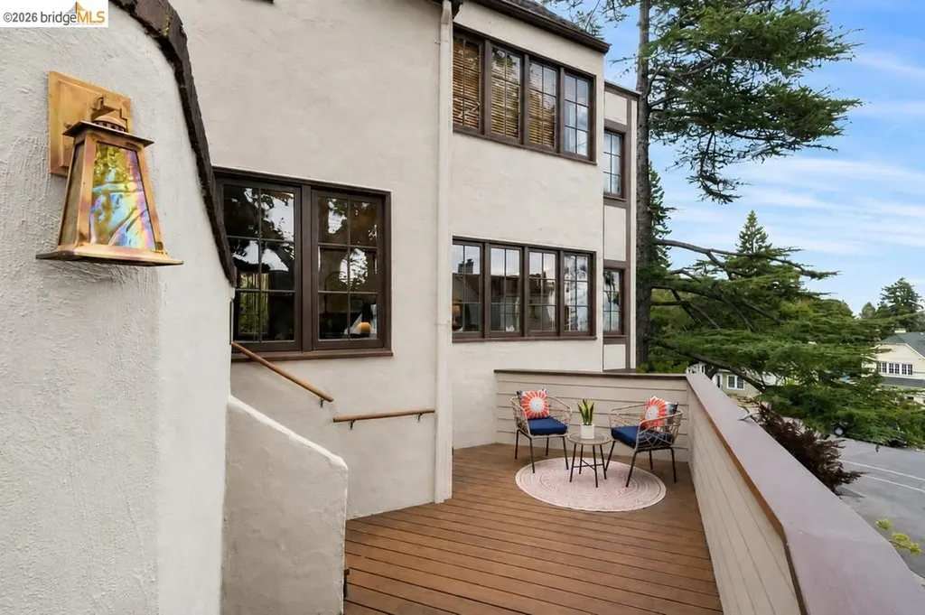 1635 Le Roy Avenue Berkeley CA 94709