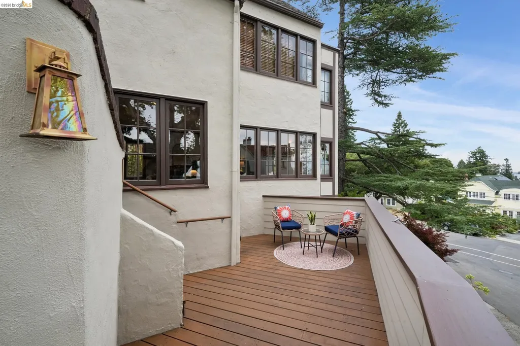 1635 Le Roy Avenue Berkeley CA 94709
