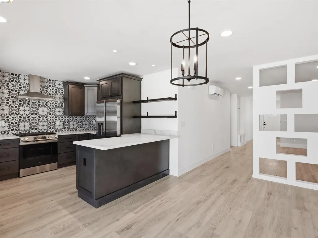 2717 D Street Antioch CA 94509