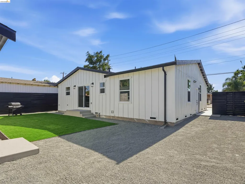 2717 D Street Antioch CA 94509