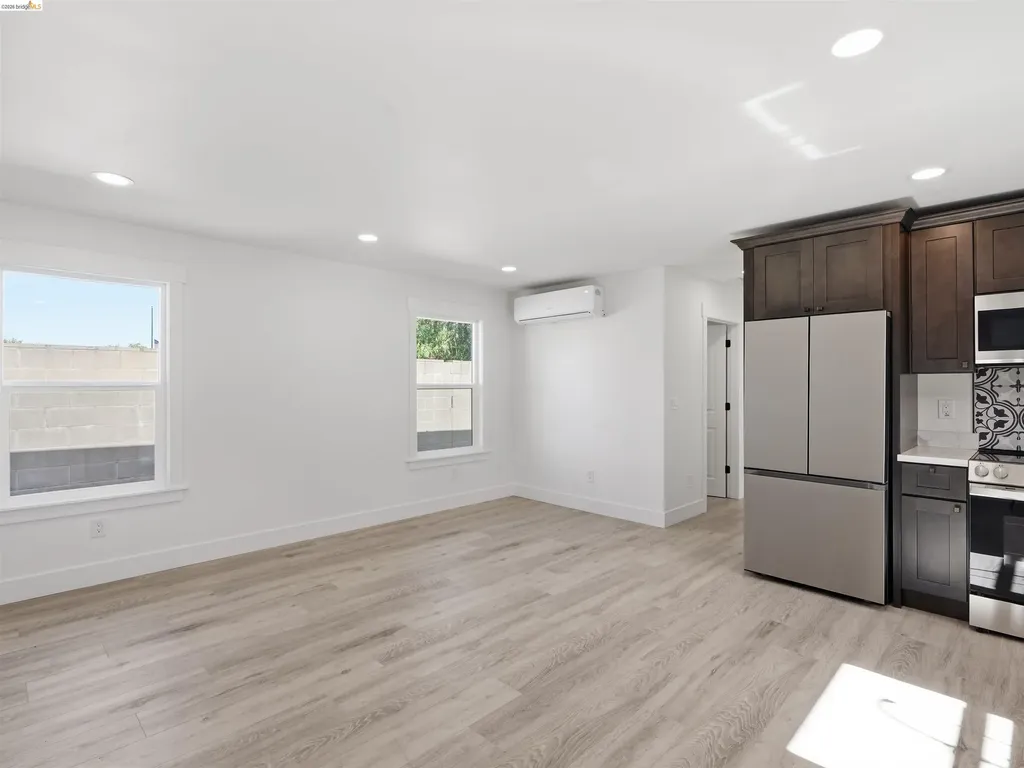 2717 D Street Antioch CA 94509