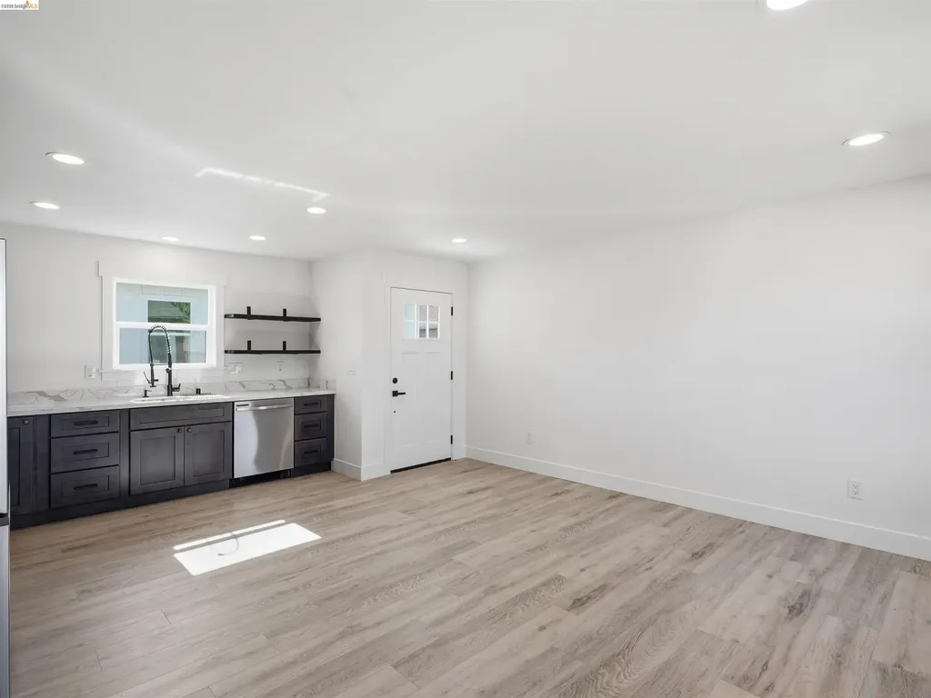 2717 D Street Antioch CA 94509