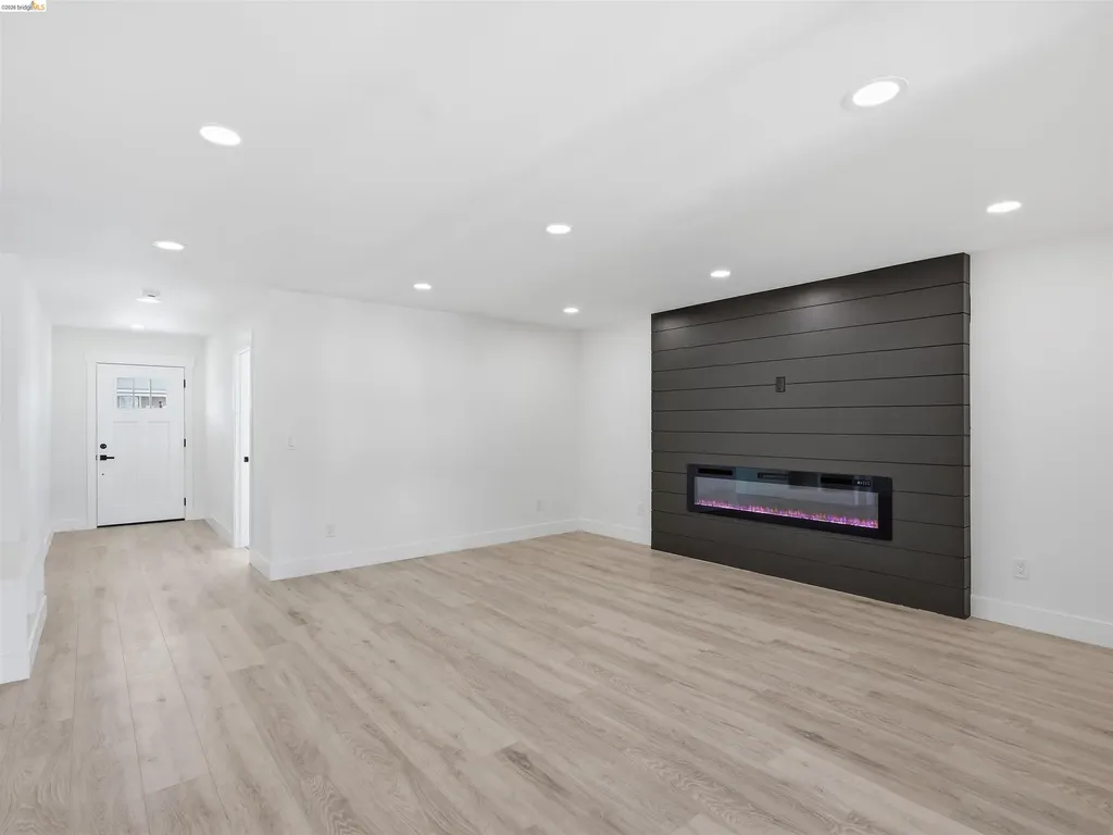 2717 D Street Antioch CA 94509