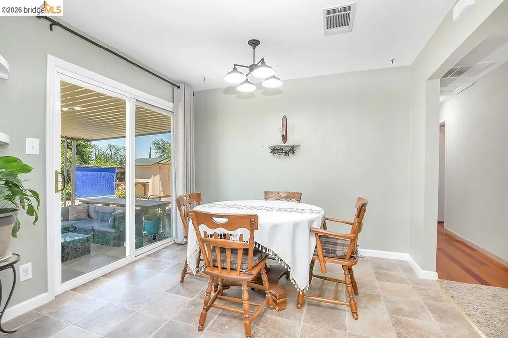 1108 Putnam Street Antioch CA 94509