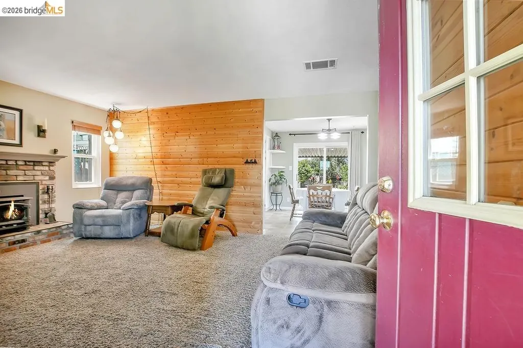 1108 Putnam Street Antioch CA 94509