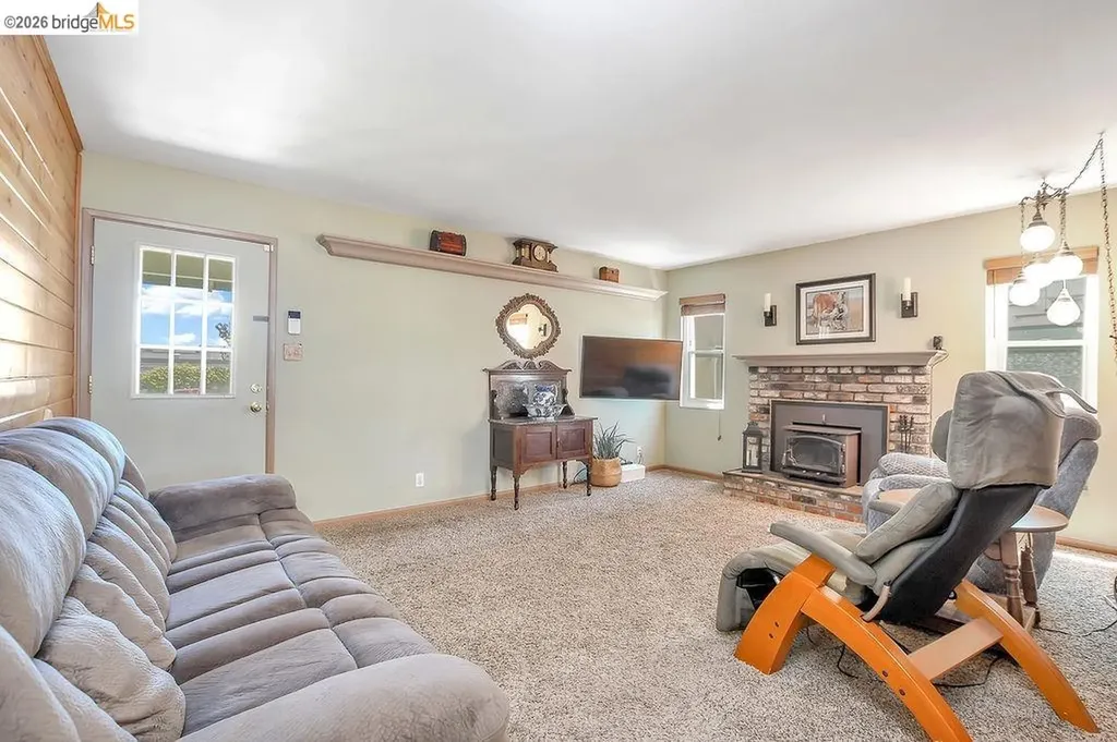 1108 Putnam Street Antioch CA 94509