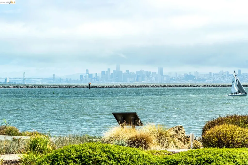 10 Waterline Place Richmond CA 94801