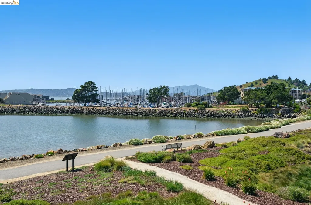 10 Waterline Place Richmond CA 94801