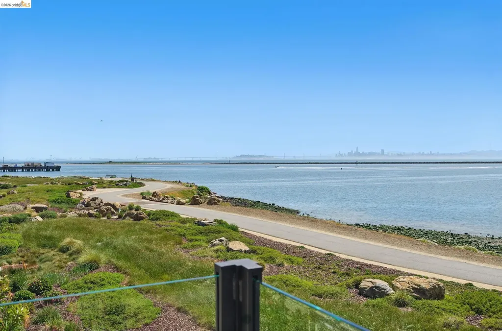 10 Waterline Place Richmond CA 94801