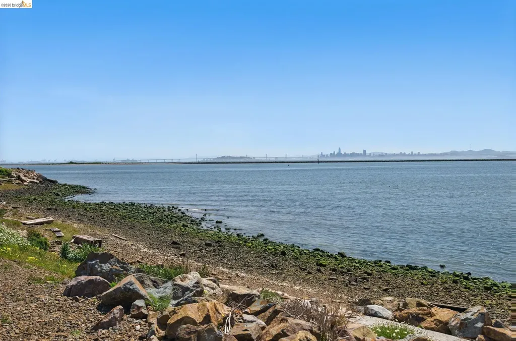 10 Waterline Place Richmond CA 94801
