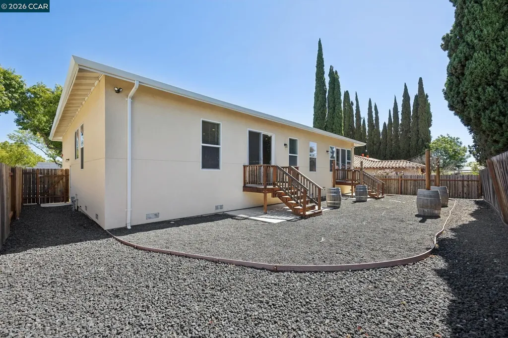 108 Redondo Drive Pittsburg CA 94565