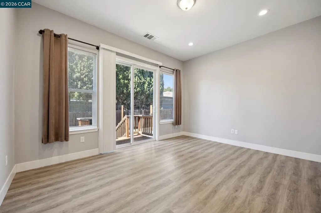 108 Redondo Drive Pittsburg CA 94565