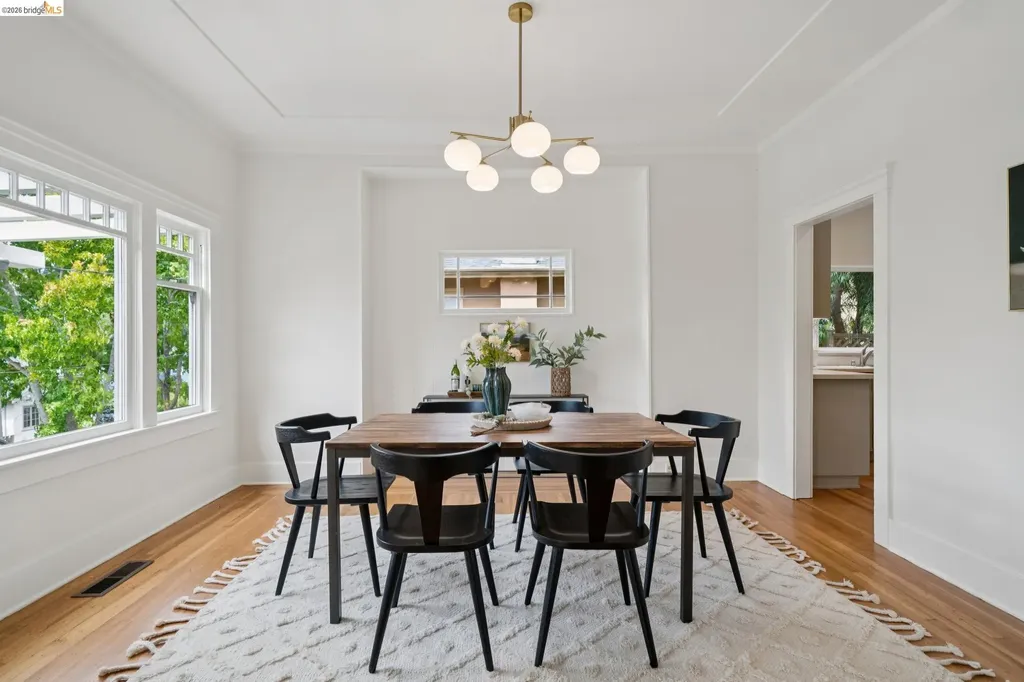 772 Vincente Avenue Berkeley CA 94707