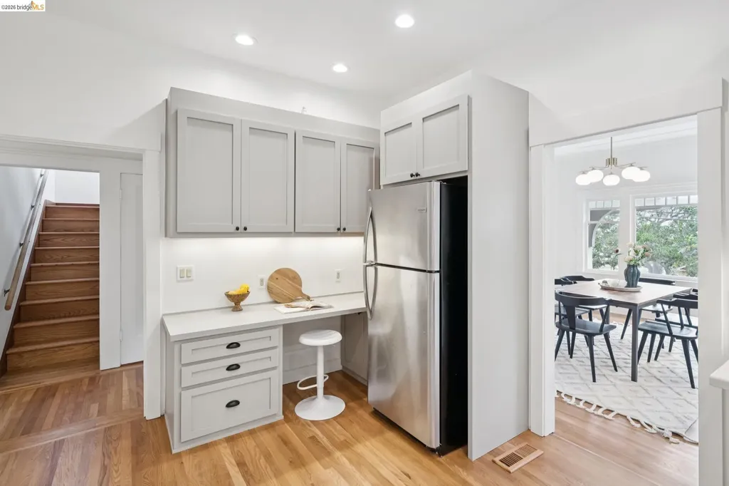 772 Vincente Avenue Berkeley CA 94707